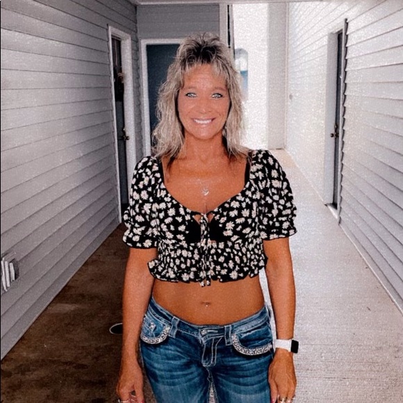 Meet your Posher, Gidget - Picture 5 of 11